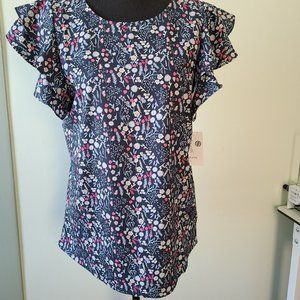 floral shirt